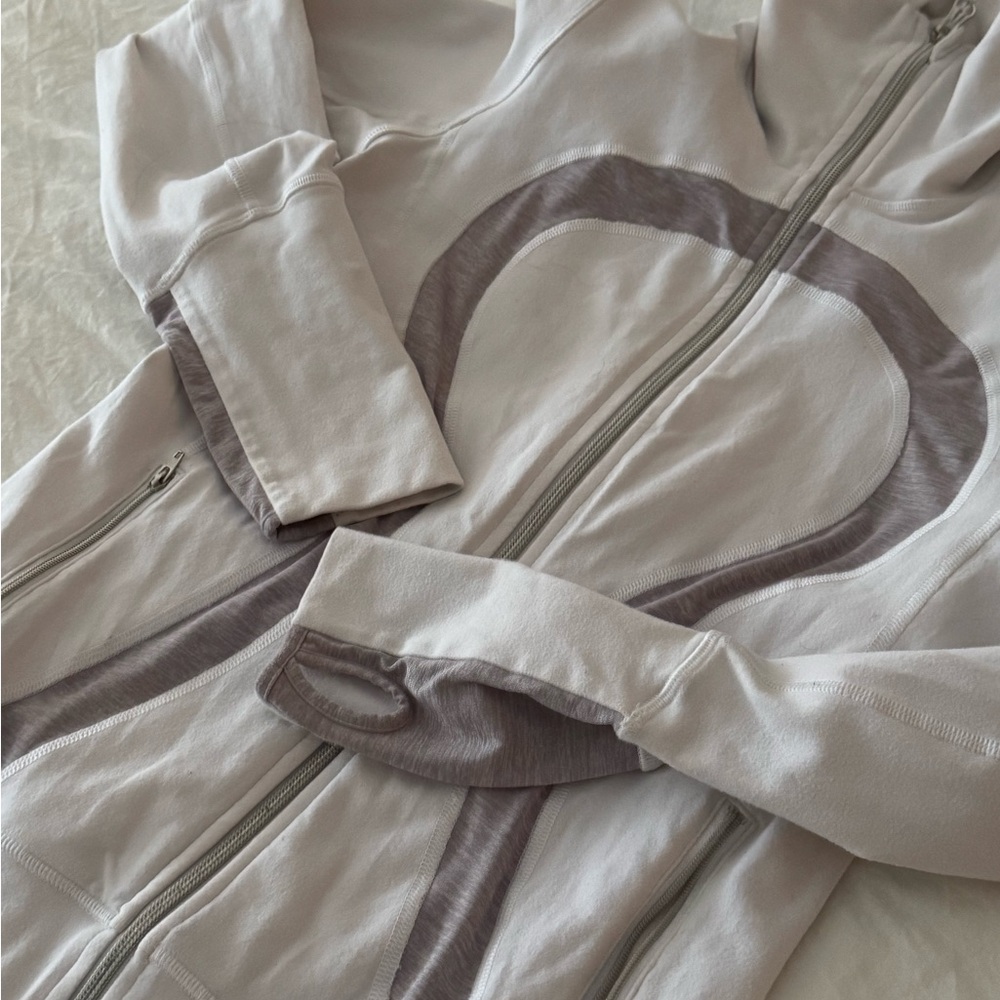 Lululemon stride jacket / sweater - Picture 2 of 7
